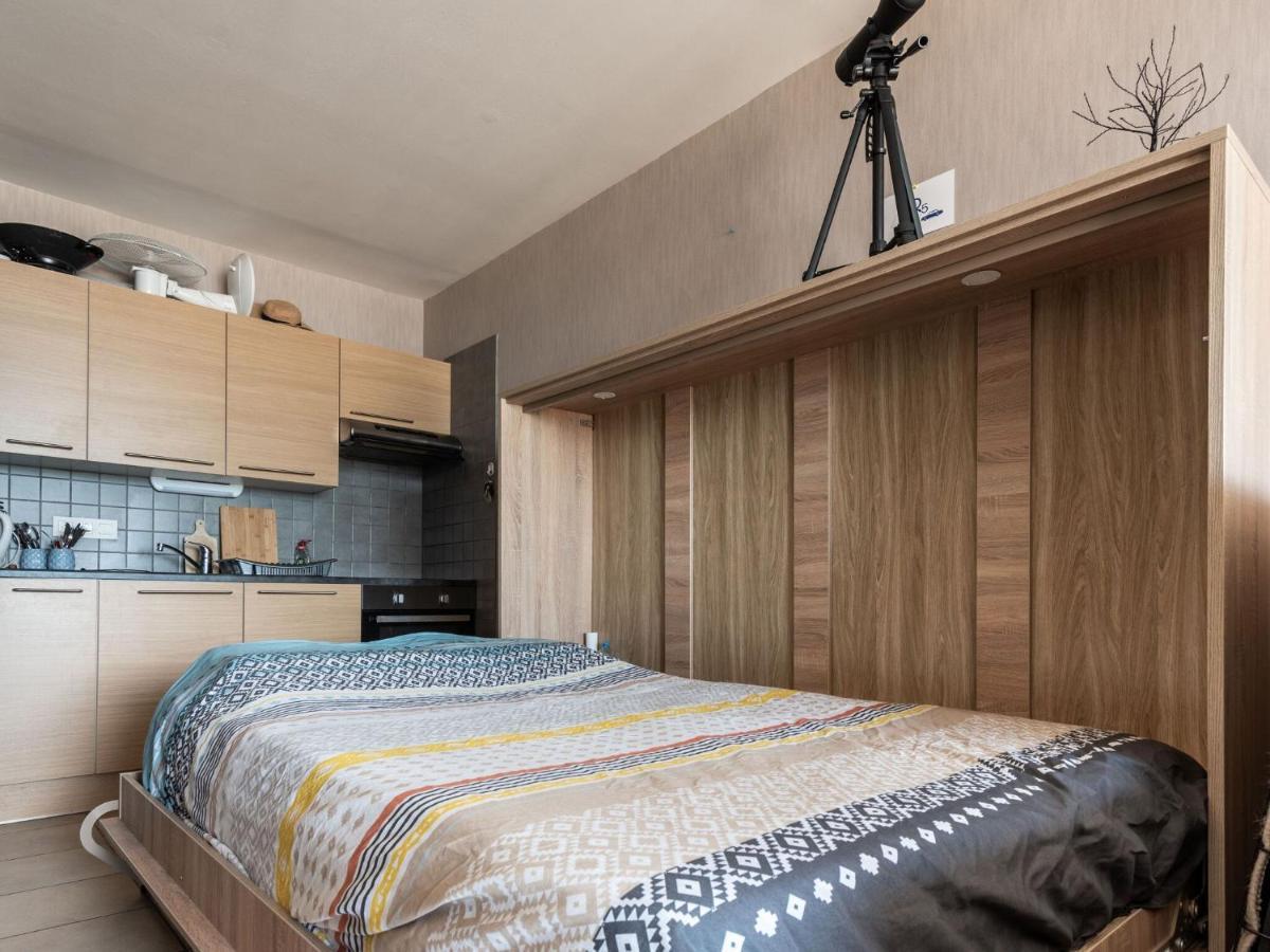 Contemporary Apartment In Oostende With Balcony Eksteriør bilde